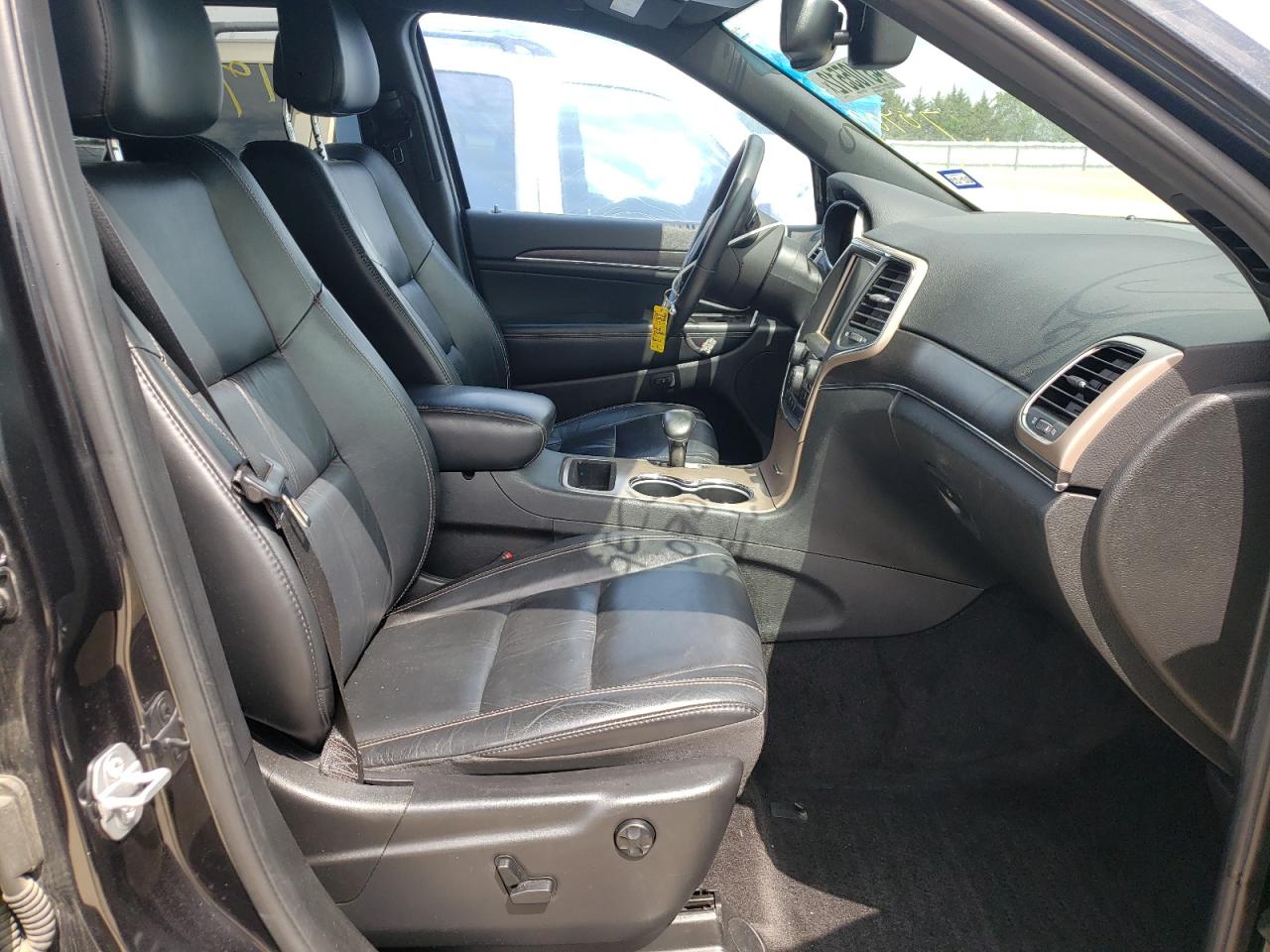 Photo 5 from auction – 2015 JEEP GRAND CHER with VIN 1C4RJEBG3FC707094