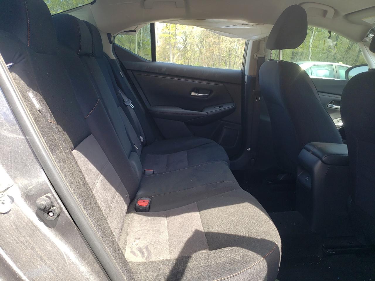 Photo 6 from auction – 2021 NISSAN SENTRA SR with VIN 3N1AB8DV6MY209146