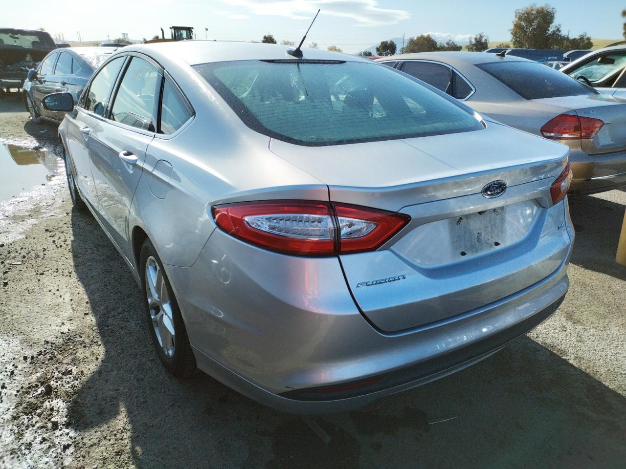Photo 3 from auction – 2016 FORD FUSION SE with VIN 3FA6P0H72GR318452