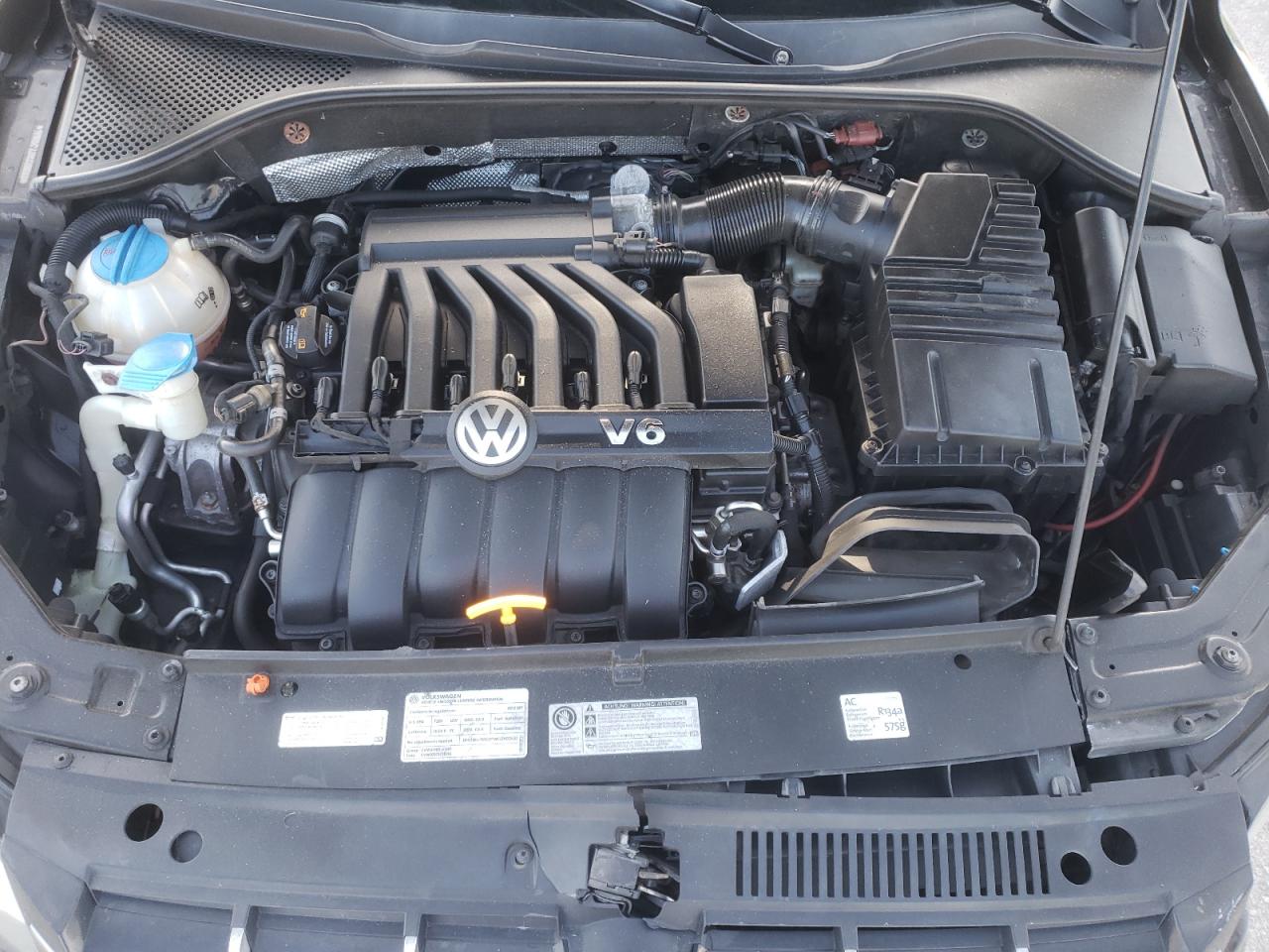 Photo 7 from auction – 2012 VOLKSWAGEN PASSAT SE with VIN 1VWBM7A38CC039269