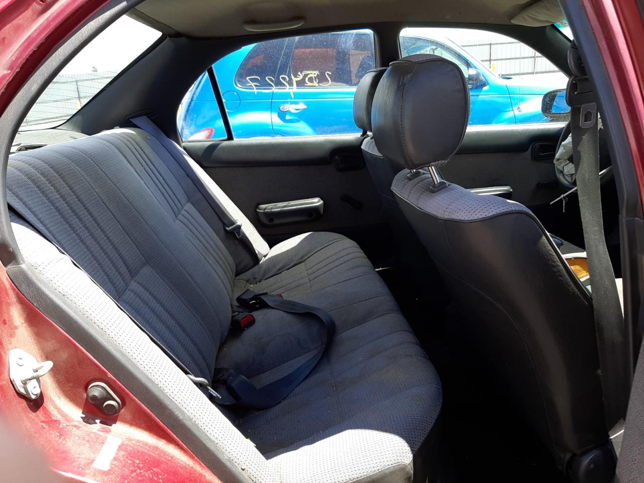 Photo 6 from auction – 1994 TOYOTA COROLLA with VIN JT2AE04B2R0074463