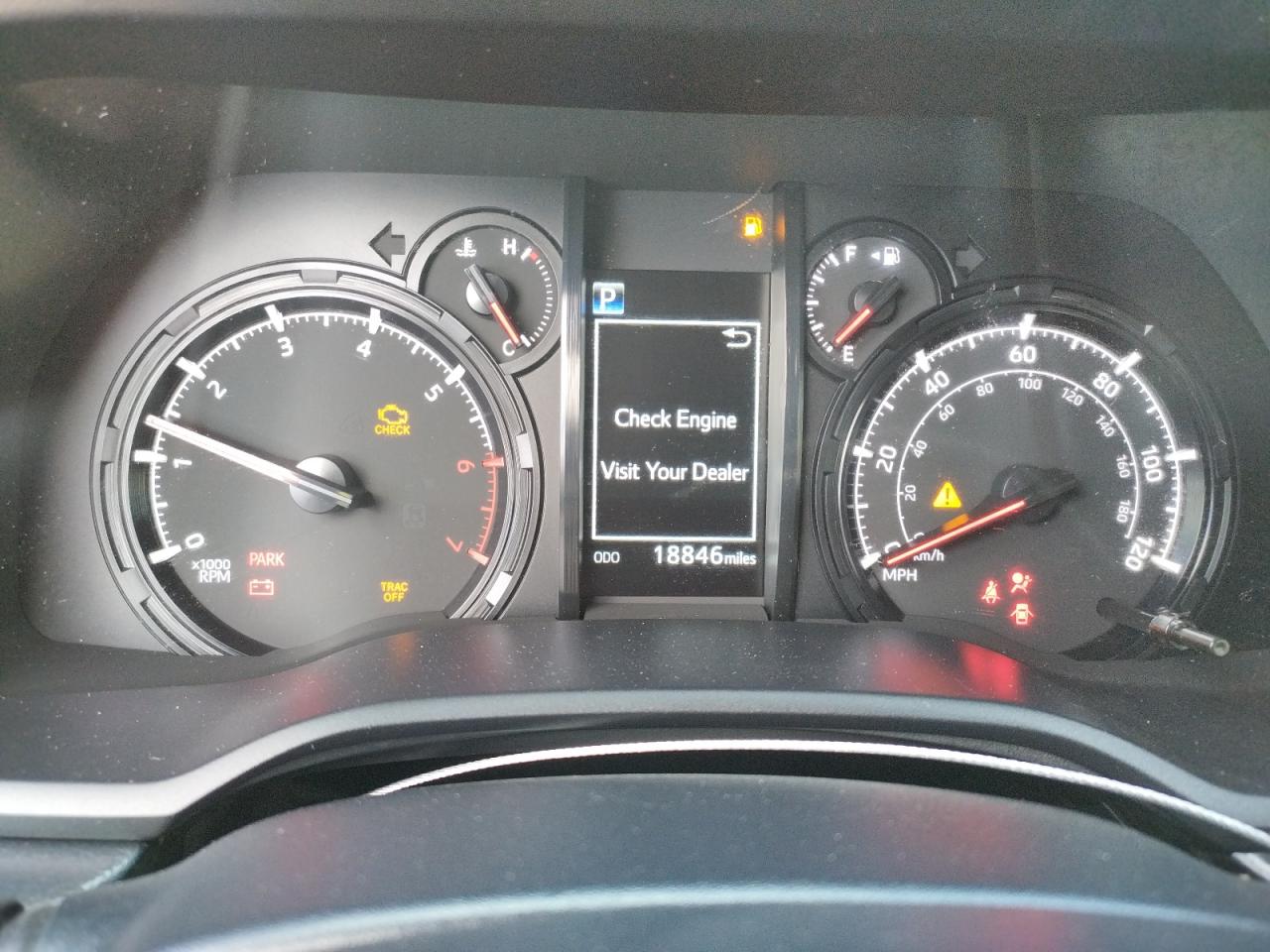 Photo 8 from auction – 2021 TOYOTA 4RUNNER SR with VIN JTEFU5JRXM5240654