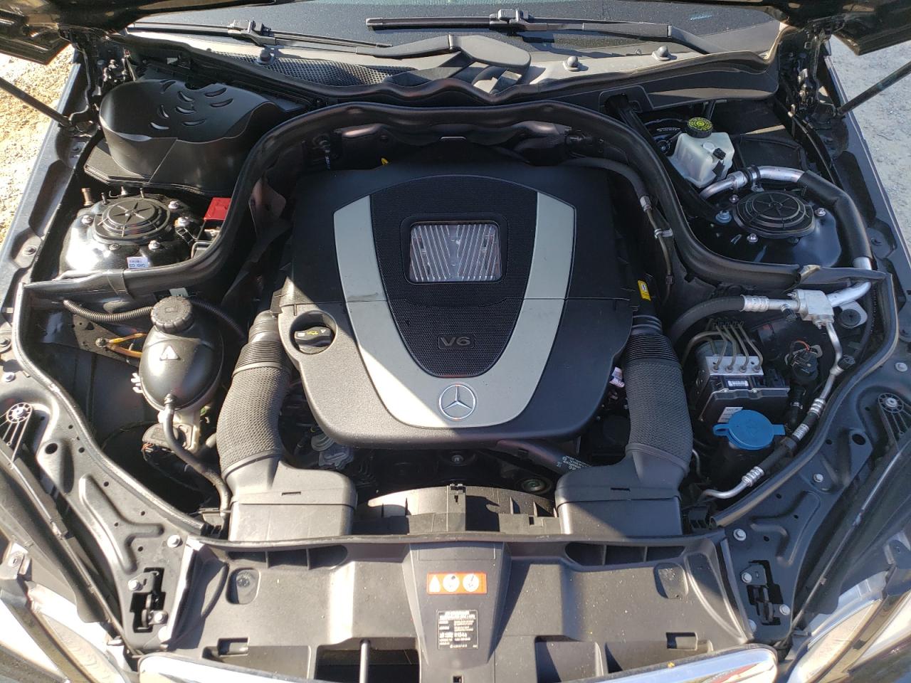 Photo 7 from auction – 2011 MERCEDES-BENZ E 350 with VIN WDDHF5GB6BA351469
