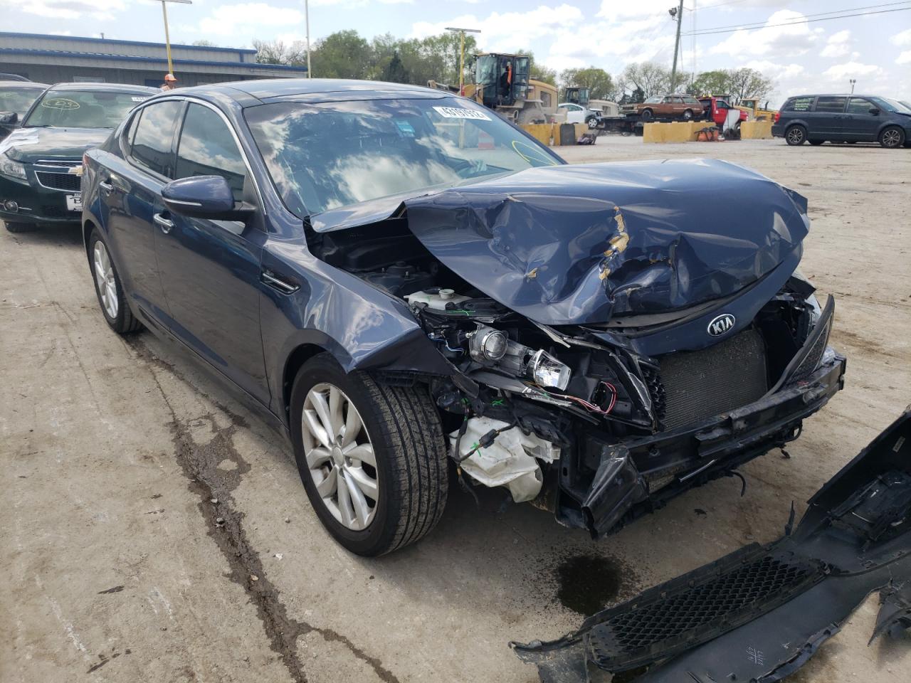KIA OPTIMA EX 2015 with VIN 5XXGN4A77FG418694 - Photo from auction