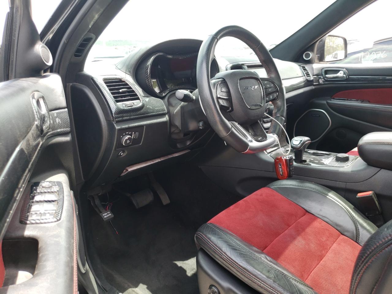 Photo 9 from auction – 2015 JEEP GRAND CHER with VIN 1C4RJFDJ0FC683481