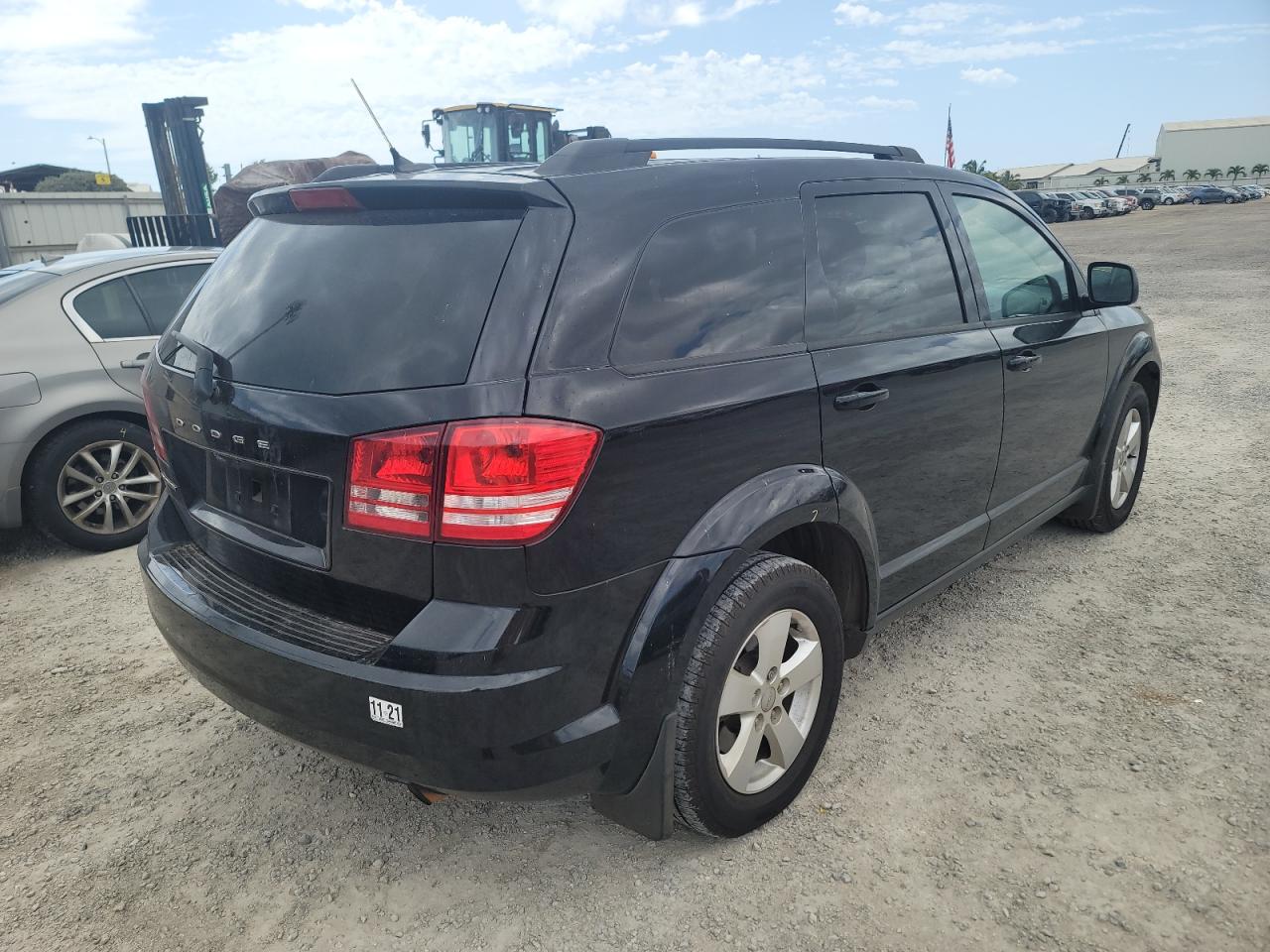 Photo 4 from auction – 2016 DODGE JOURNEY SE with VIN 3C4PDCAB9GT105296