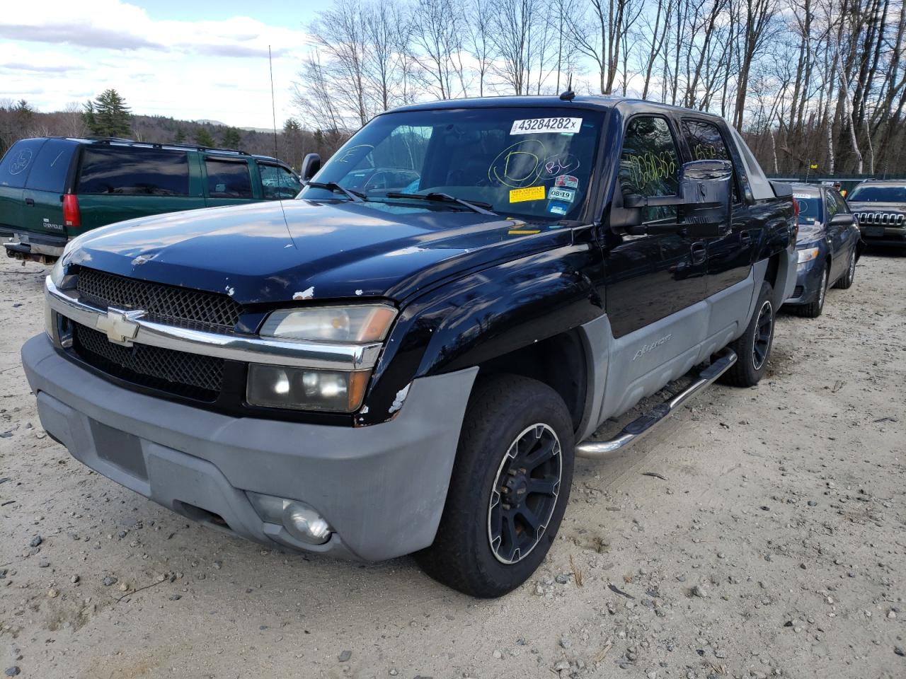 Photo 2 from auction – 2002 CHEVROLET AVALANCHE with VIN 3GNEK13T82G333192