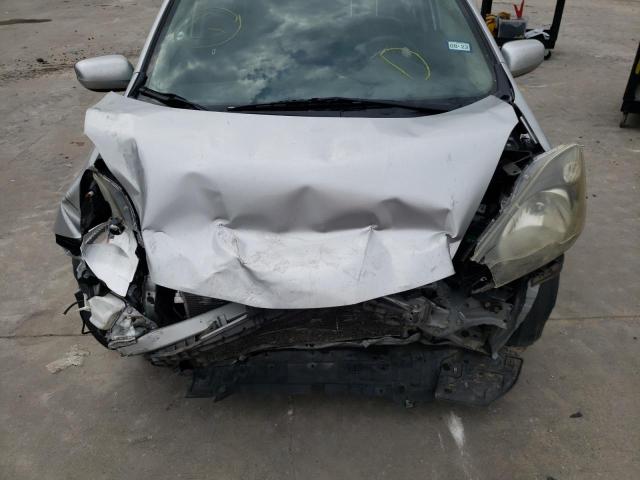 Photo 9 from auction – 2013 HONDA FIT with VIN JHMGE8H35DC009552