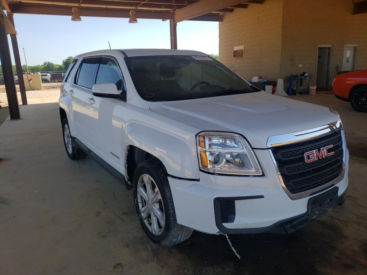GMC TERRAIN SL 2017 with VIN 2GKFLSEK5H6124554 - Photo from auction