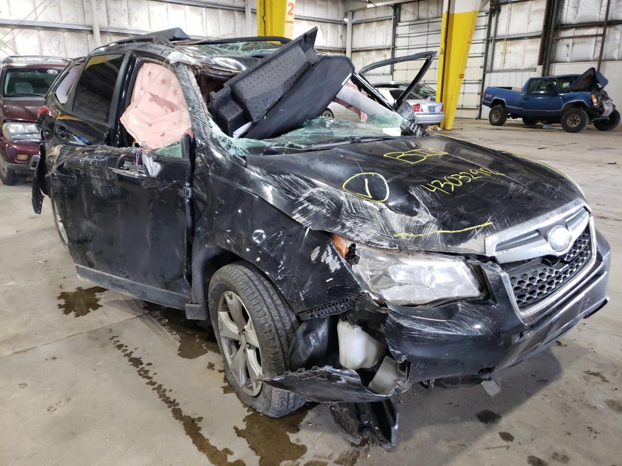 SUBARU FORESTER 2 2014 with VIN JF2SJADC8EH514687 - Photo from auction