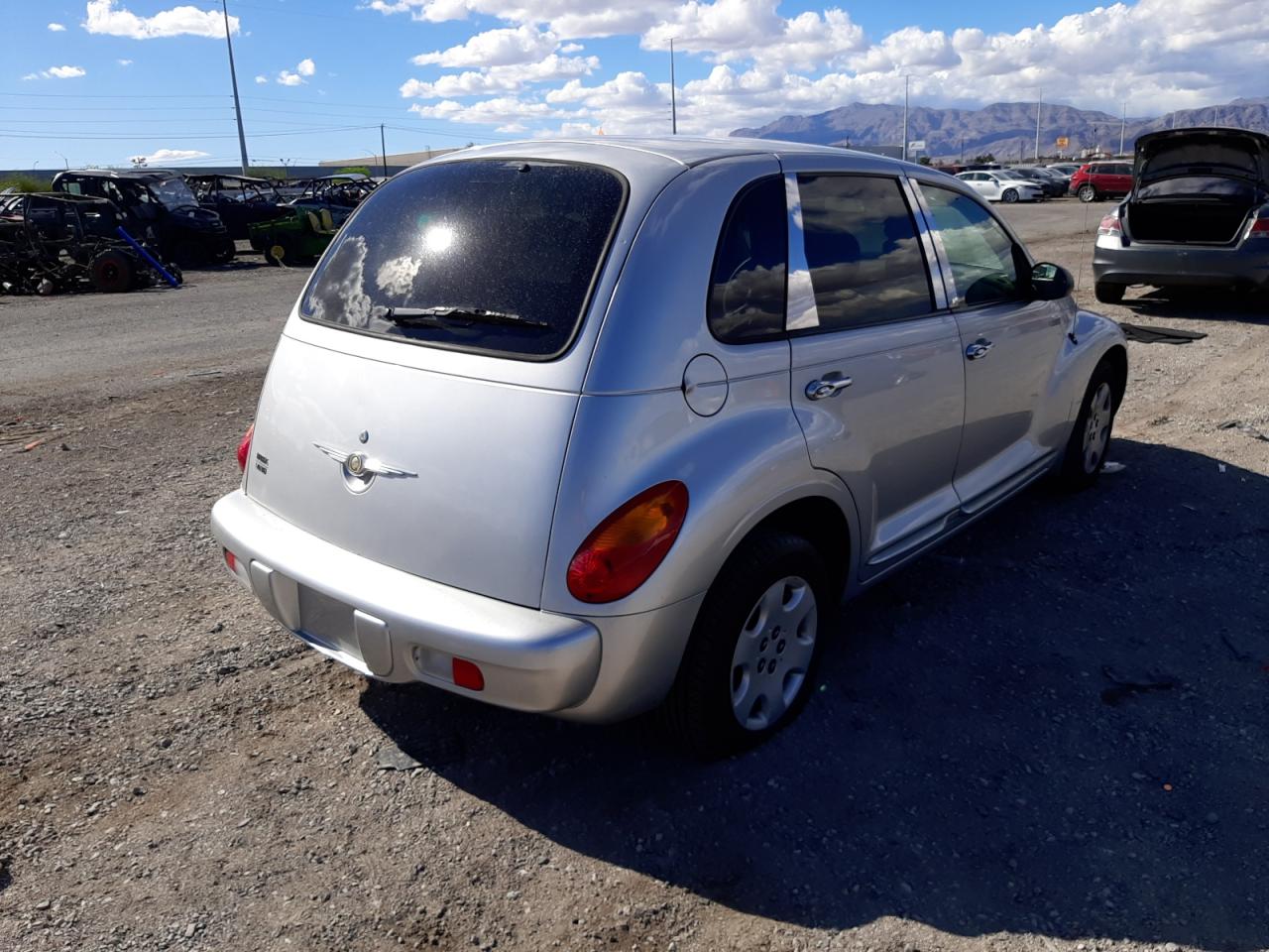 Photo 4 from auction – 2005 CHRYSLER PT CRUISER with VIN 3C4FY58BX5T598209