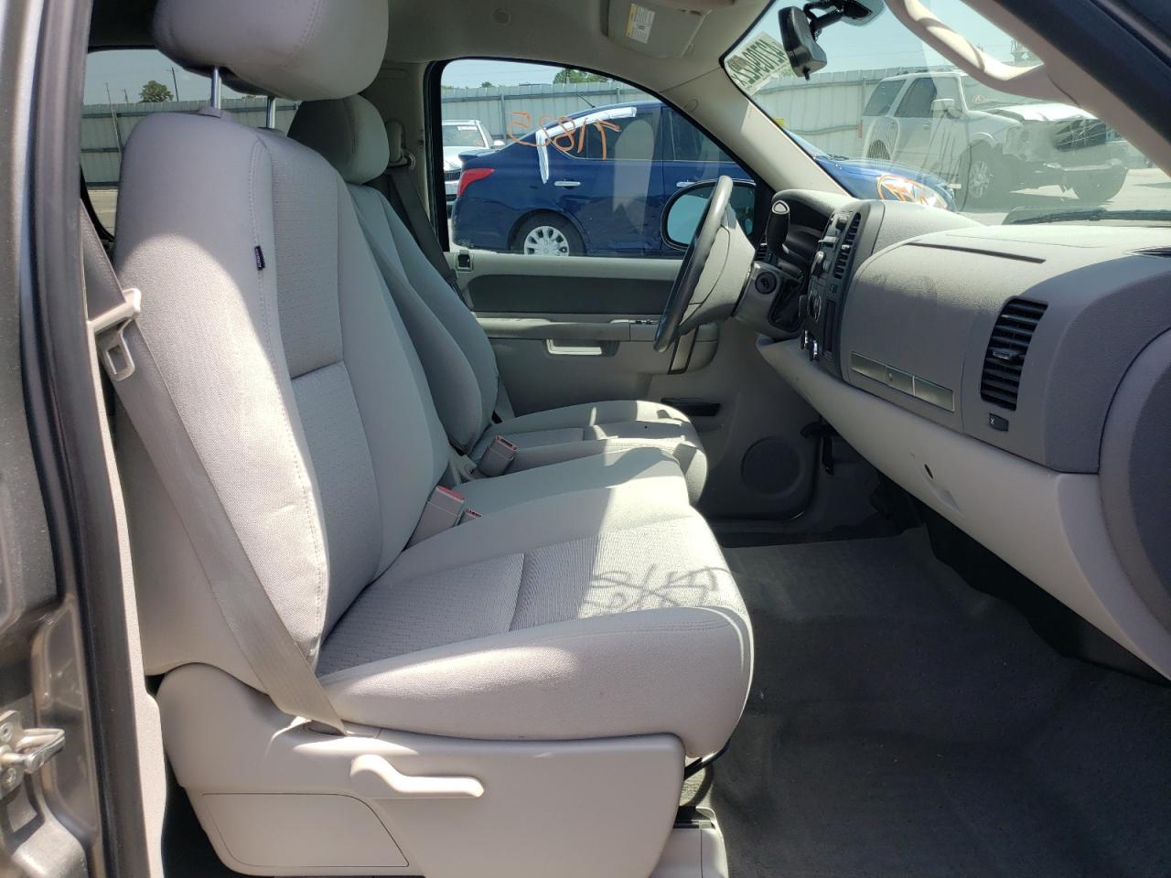 Photo 5 from auction – 2012 CHEVROLET SILVERADO with VIN 1GCPKSE73CF183714