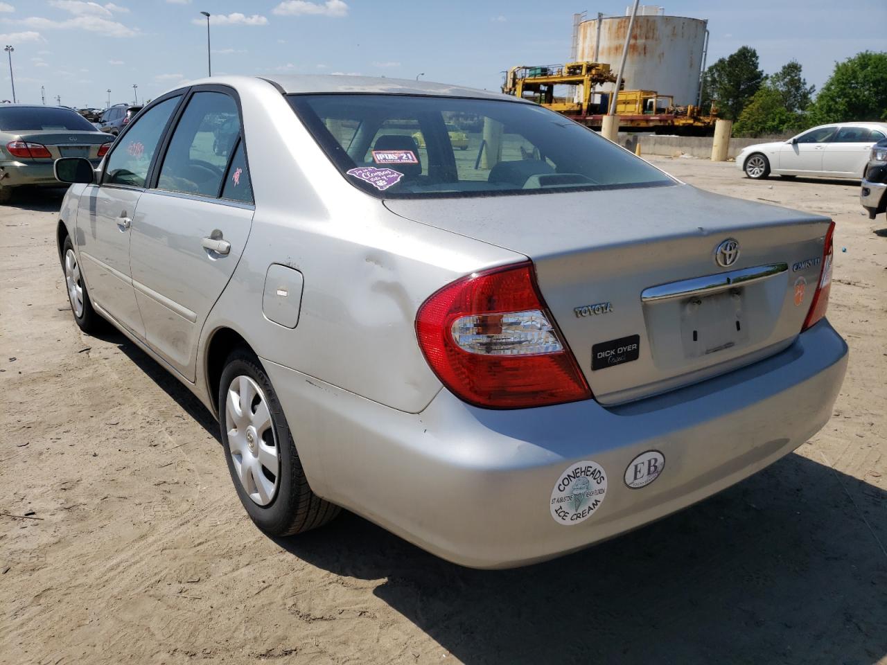Photo 3 from auction – 2004 TOYOTA CAMRY LE with VIN 4T1BE32K04U821166