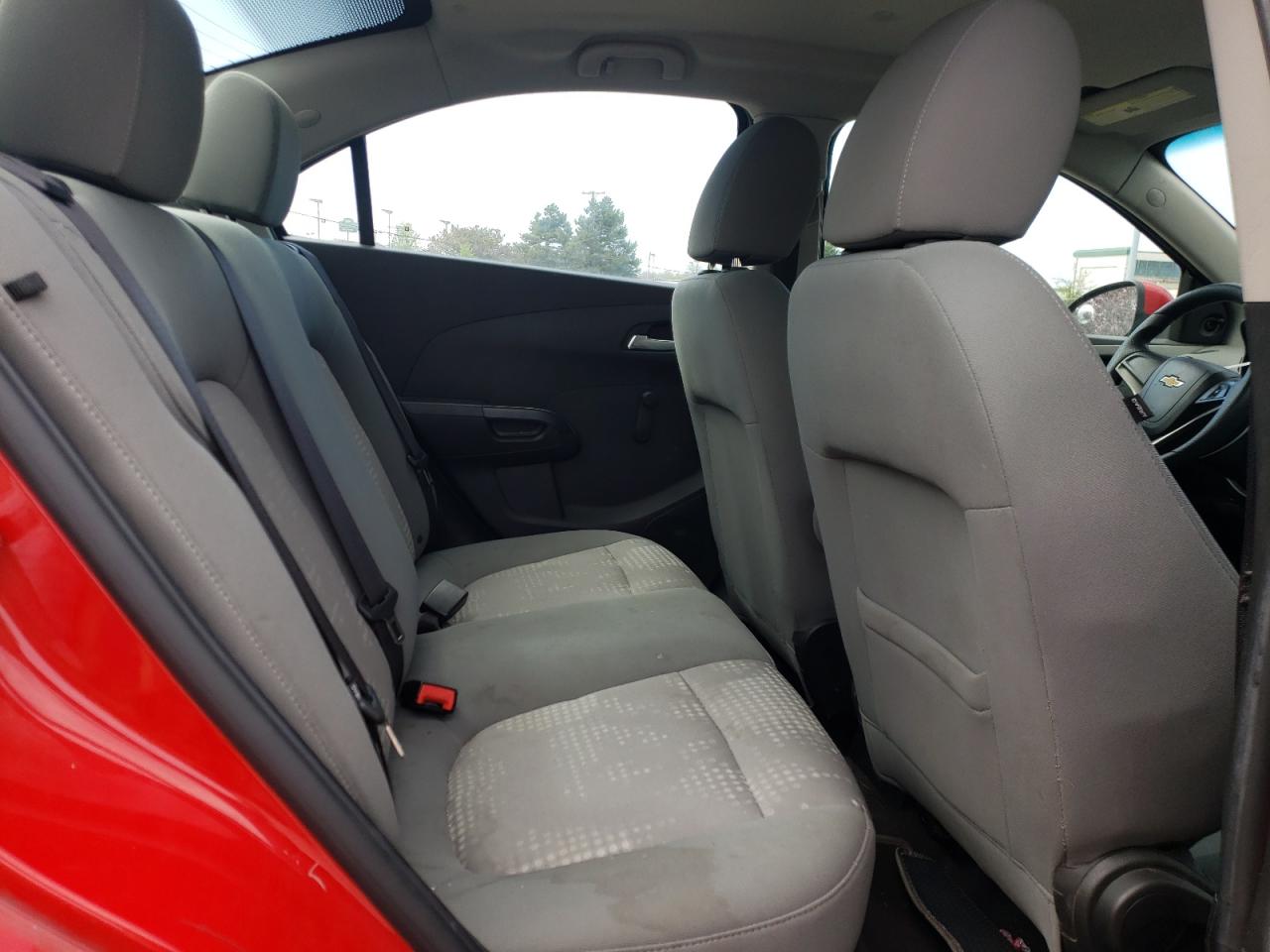 Photo 6 from auction – 2013 CHEVROLET SONIC LS with VIN 1G1JA5SH5D4172680