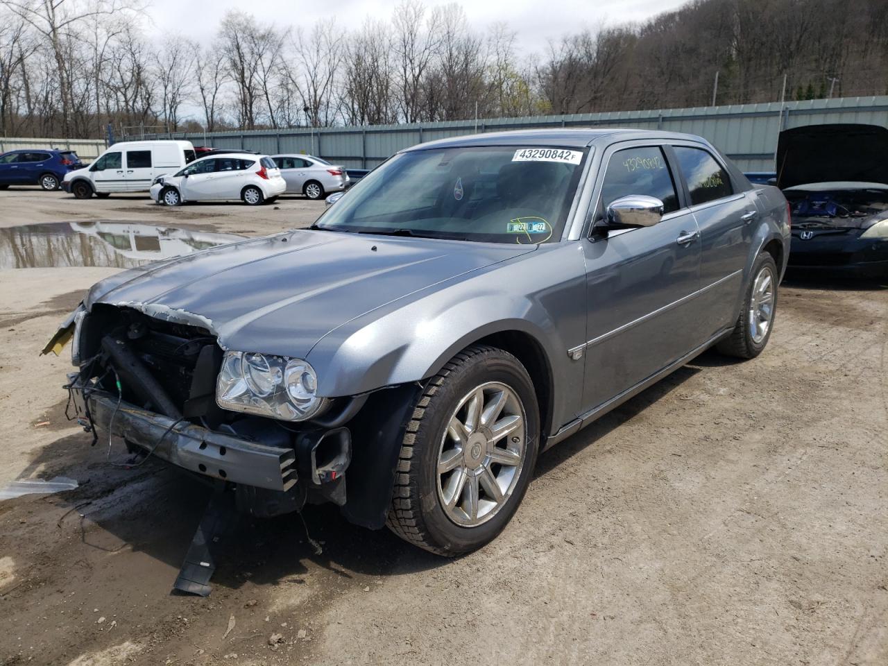 Photo 2 from auction – 2006 CHRYSLER 300C with VIN 2C3KA63HX6H239378