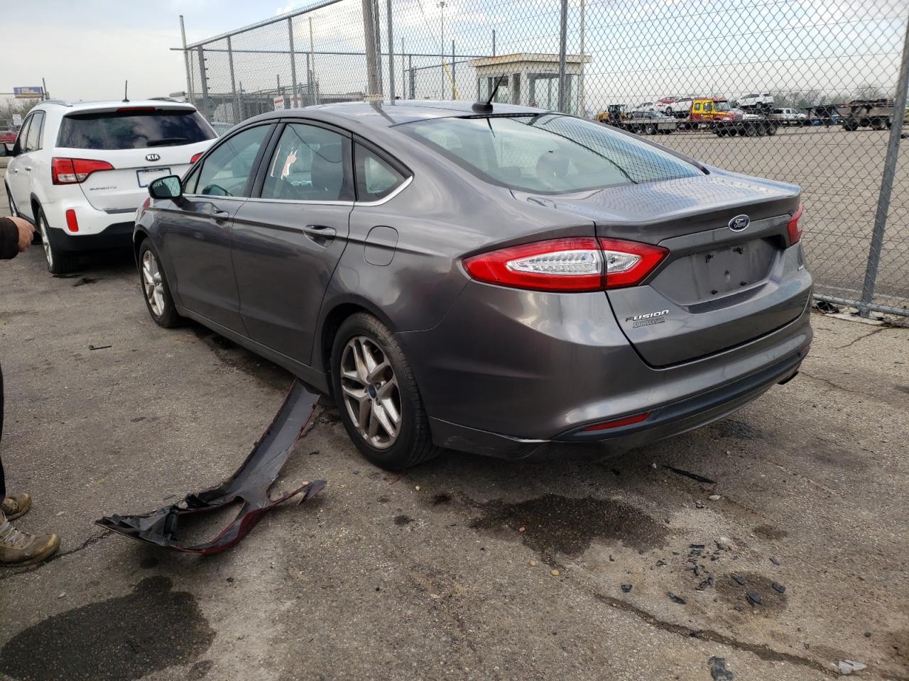 Photo 3 from auction – 2013 FORD FUSION SE with VIN 3FA6P0H70DR281090