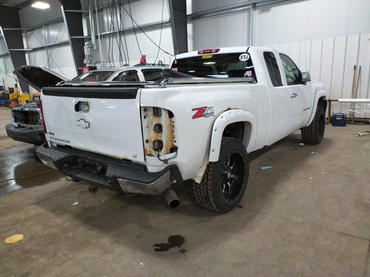 Photo 4 from auction – 2007 CHEVROLET SILVERADO with VIN 1GCEK19087E502938