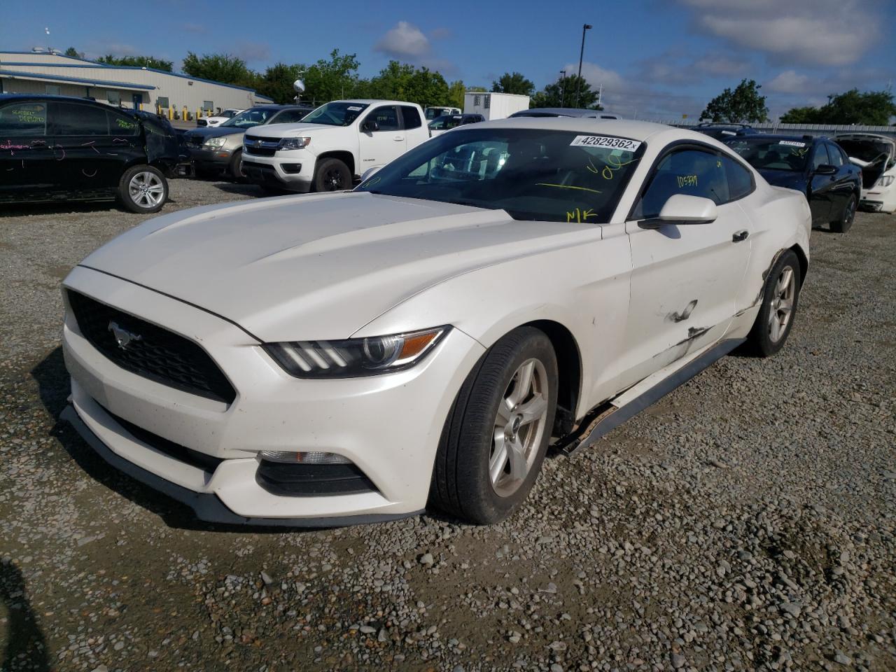 Photo 9 from auction – 2017 FORD MUSTANG with VIN 1FA6P8AM7H5209150