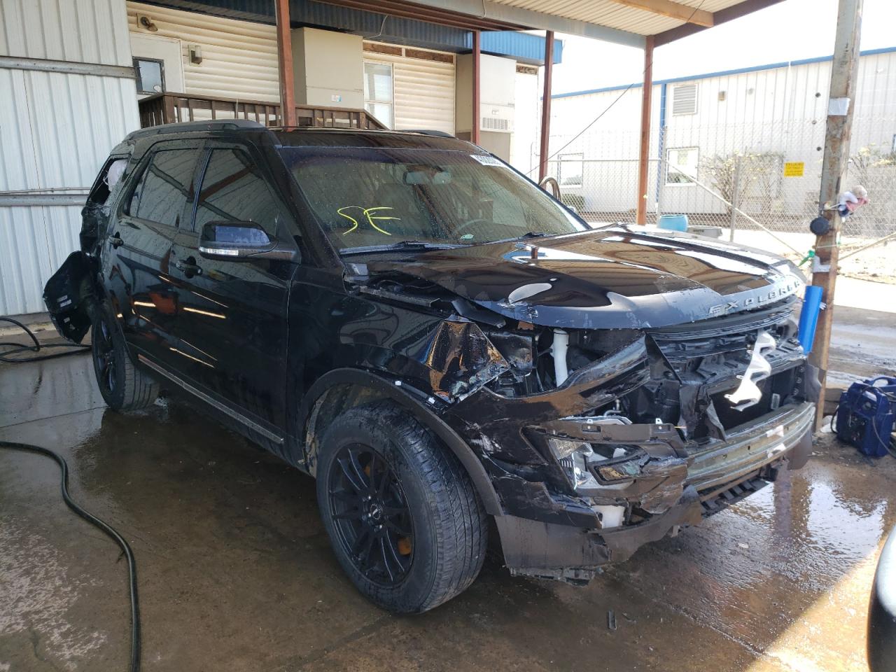FORD EXPLORER X 2017 with VIN 1FM5K8D82HGA40481 - Photo from auction