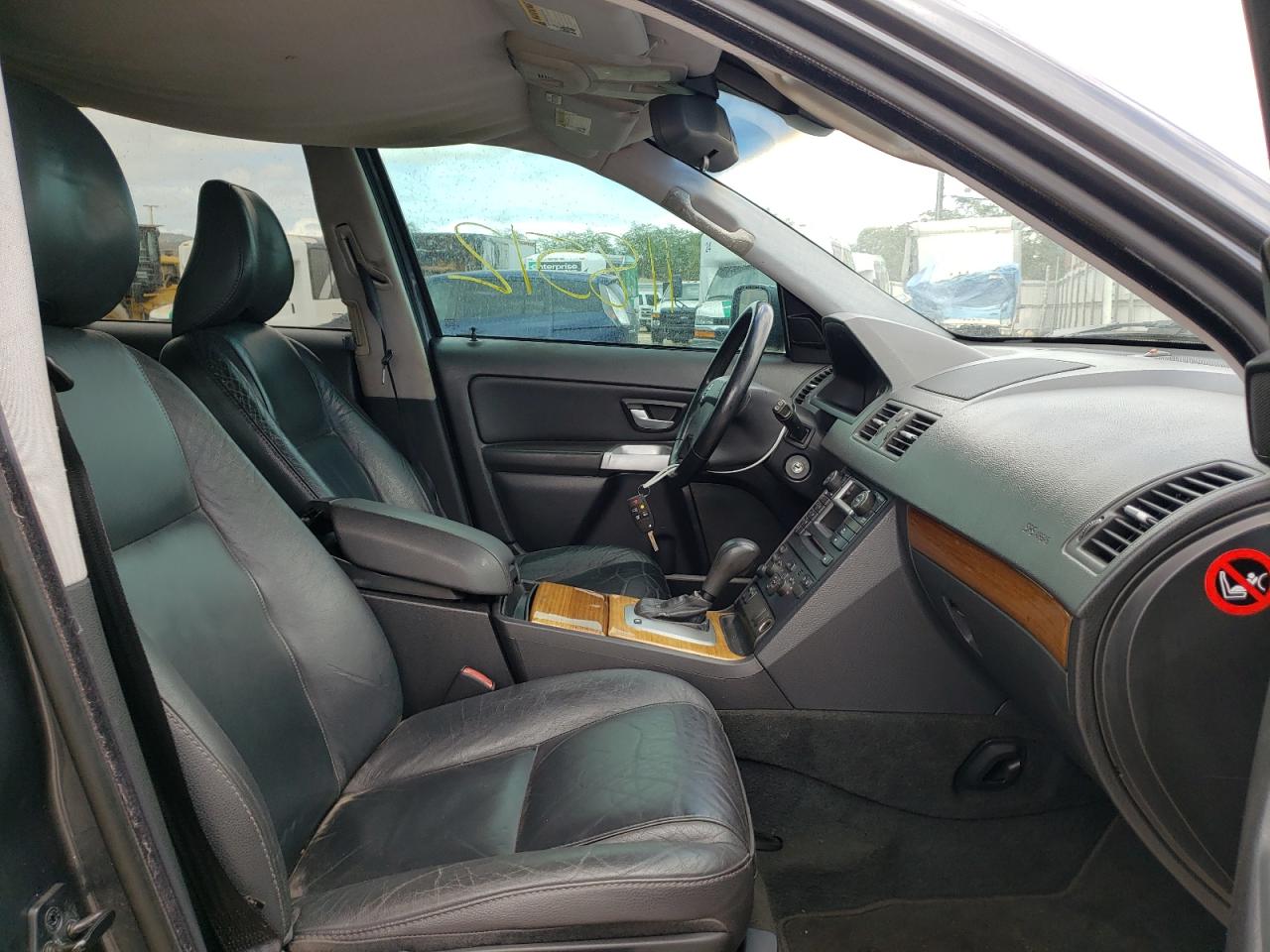 Photo 5 from auction – 2006 VOLVO XC90 with VIN YV4CN592861276104