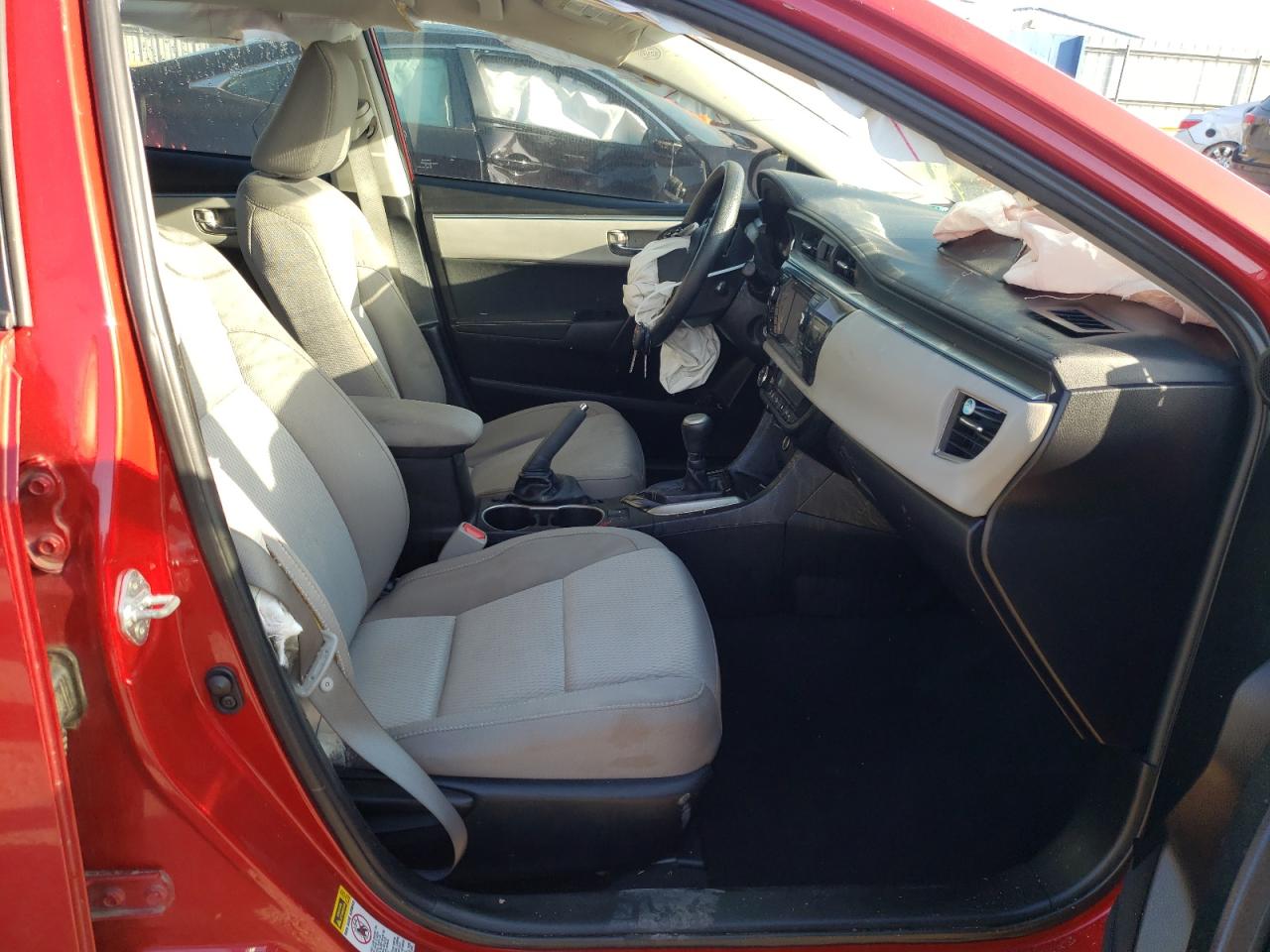 Photo 5 from auction – 2016 TOYOTA COROLLA L with VIN 5YFBURHE4GP514967