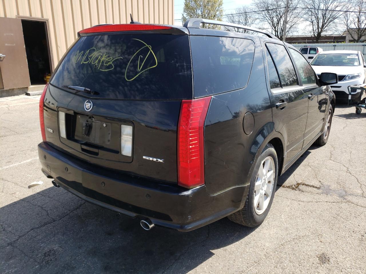 Photo 4 from auction – 2005 CADILLAC SRX with VIN 1GYEE63A850100542