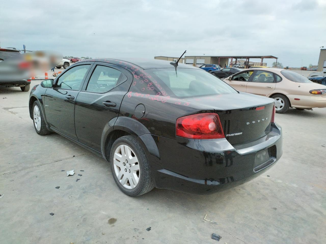 Photo 3 from auction – 2013 DODGE AVENGER SE with VIN 1C3CDZAB4DN753257