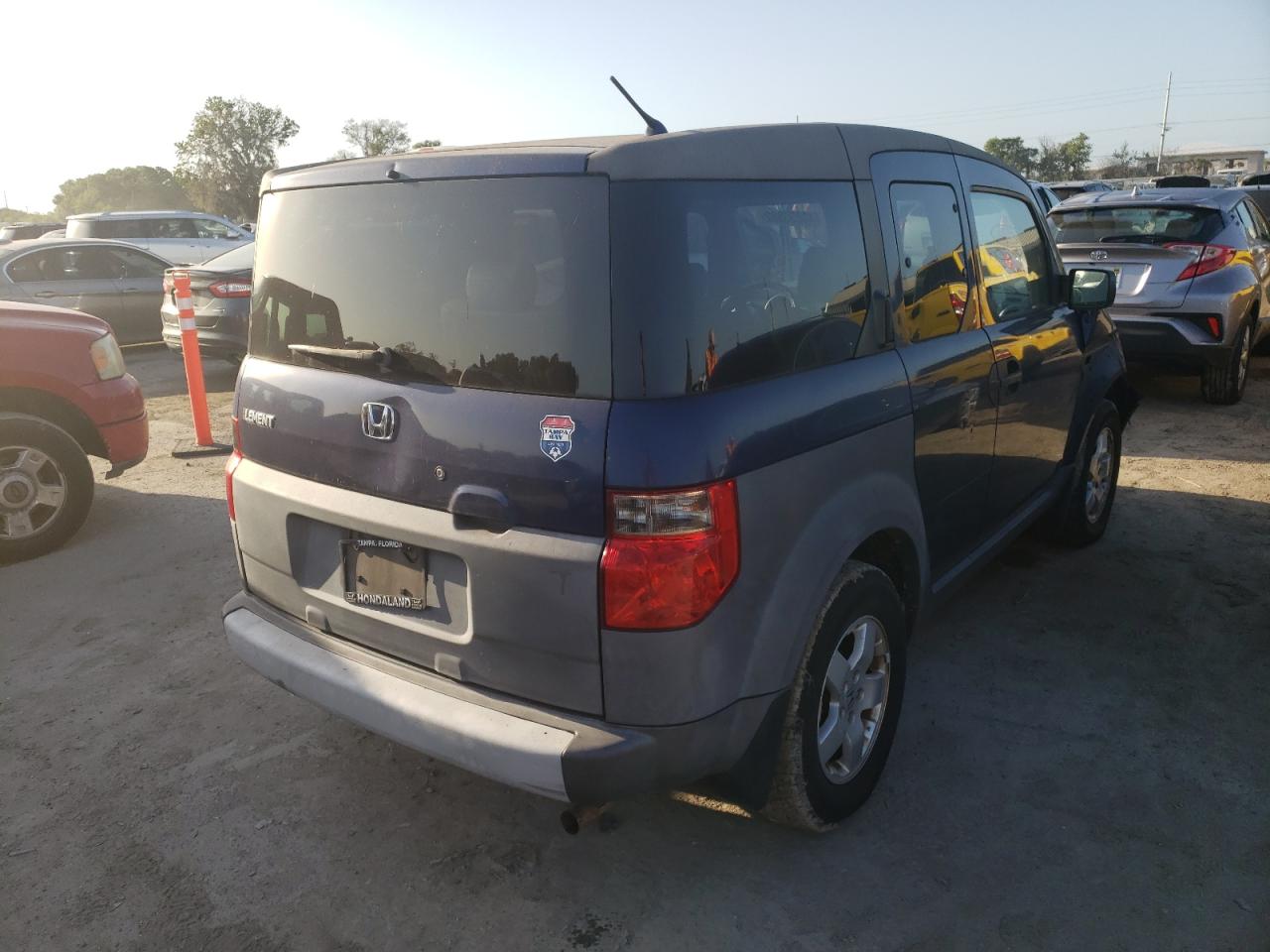 صورة رقم 4 من المزاد - 2003 HONDA ELEMENT EX مع VIN 5J6YH18543L014028