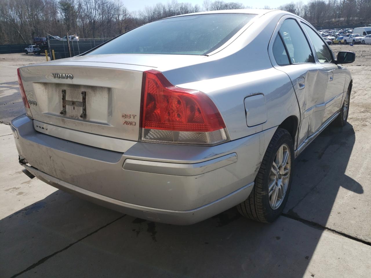 Photo 4 from auction – 2007 VOLVO S60 2.5T with VIN YV1RH592172614467