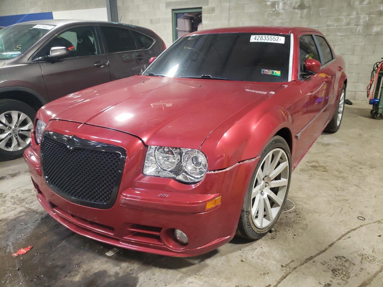 Photo 2 from auction – 2007 CHRYSLER 300C SRT-8 with VIN 2C3LA73W17H660321