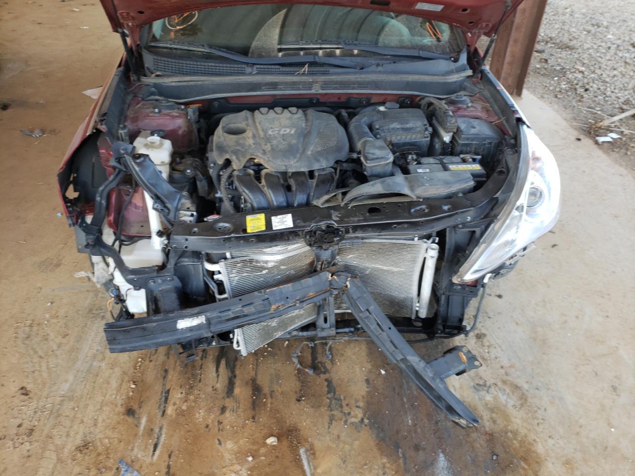 Photo 7 from auction – 2014 HYUNDAI SONATA GLS with VIN 5NPEB4AC2EH915152