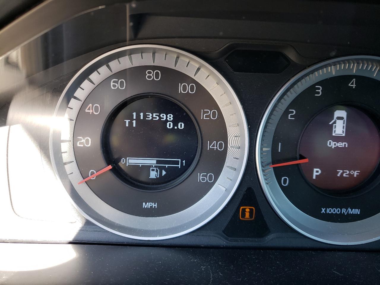 Photo 8 from auction – 2013 VOLVO XC60 3.2 with VIN YV4940DZ4D2411848