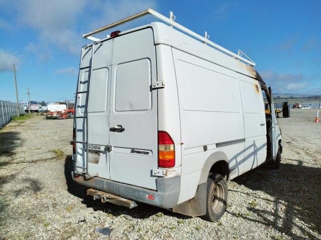 Photo 4 from auction – 2006 DODGE SPRINTER 3 with VIN WD0PD444965905976