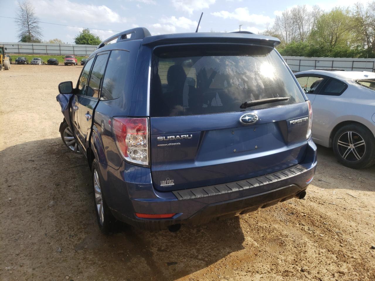 Photo 3 from auction – 2011 SUBARU FORESTER L with VIN JF2SHBECXBH778568