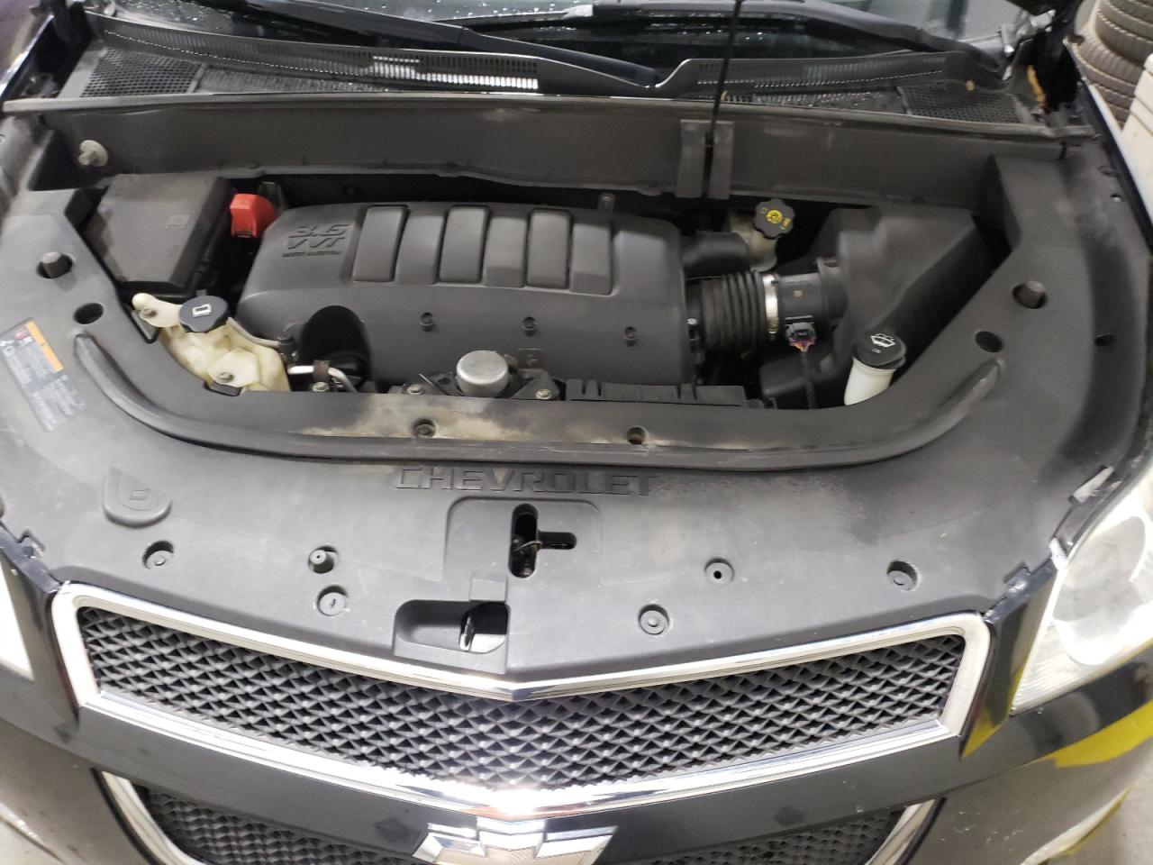 Photo 7 from auction – 2011 CHEVROLET TRAVERSE L with VIN 1GNKVJED3BJ359987