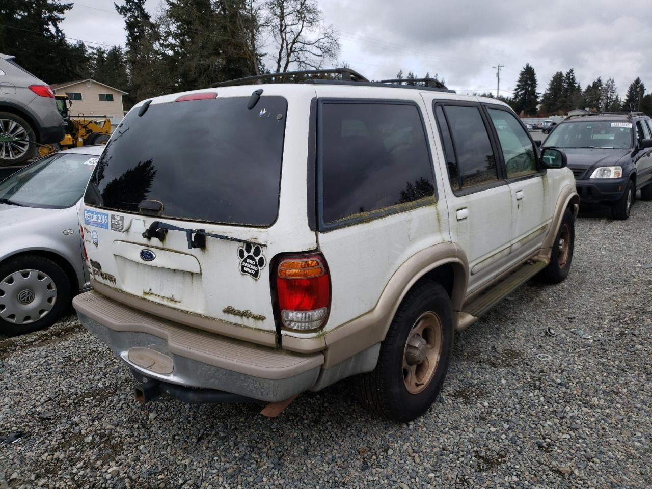 Photo 4 from auction – 2000 FORD EXPLORER E with VIN 1FMZU74E9YZB14995