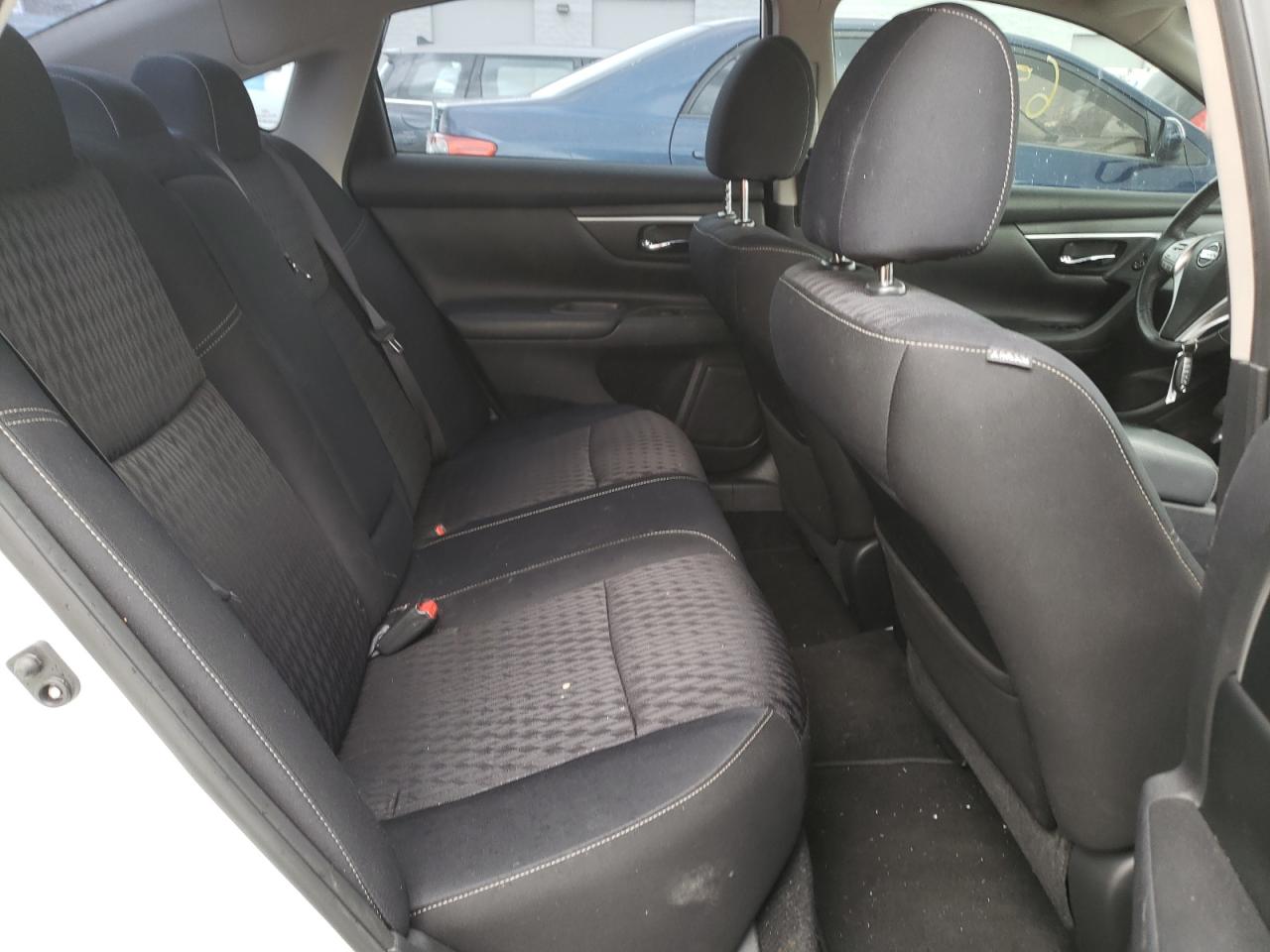 Photo 6 from auction – 2017 NISSAN ALTIMA 2.5 with VIN 1N4AL3AP8HC473489