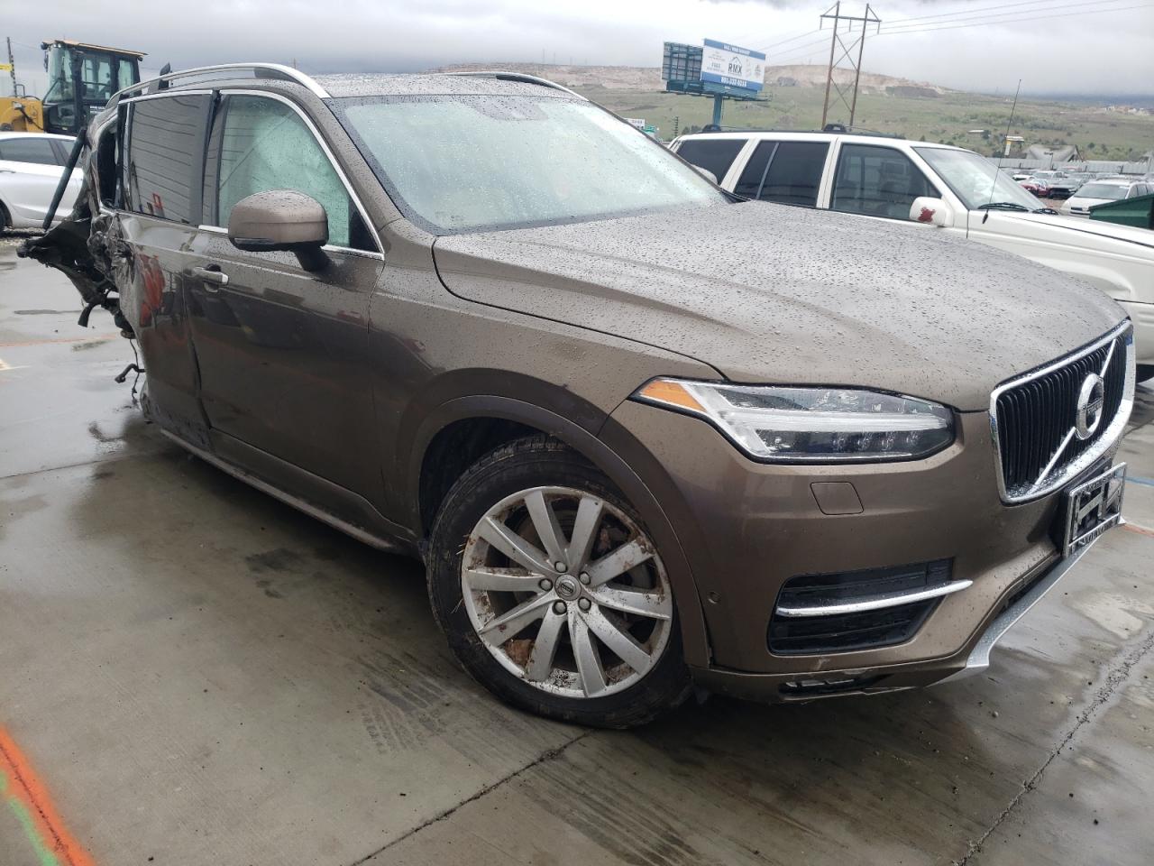 VOLVO XC90 T6 2017 with VIN YV4A22PK4H1138645 - Photo from auction