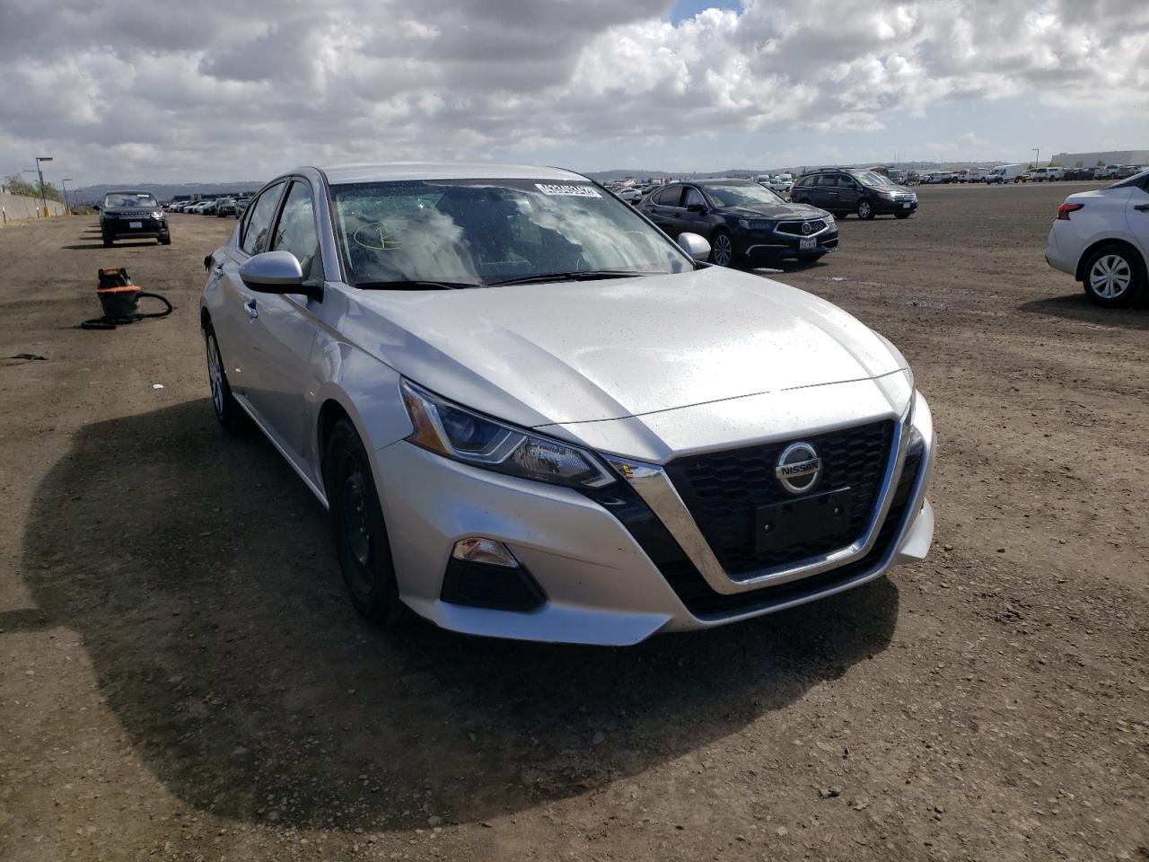 NISSAN ALTIMA S 2019 with VIN 1N4BL4BV1KC259233 - Photo from auction
