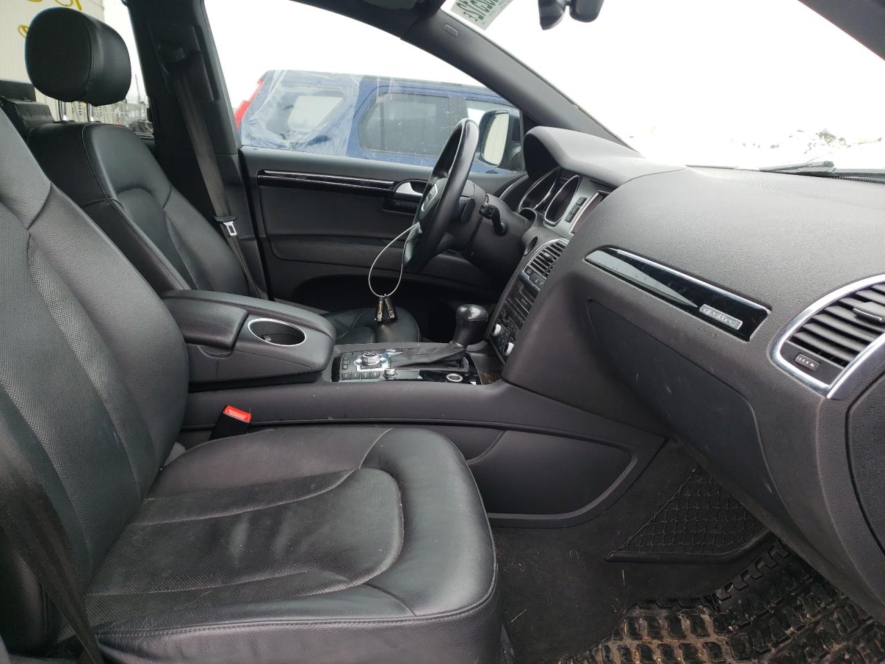 Photo 5 from auction – 2015 AUDI Q7 TDI PRE with VIN WA1VMCFE1FD009882