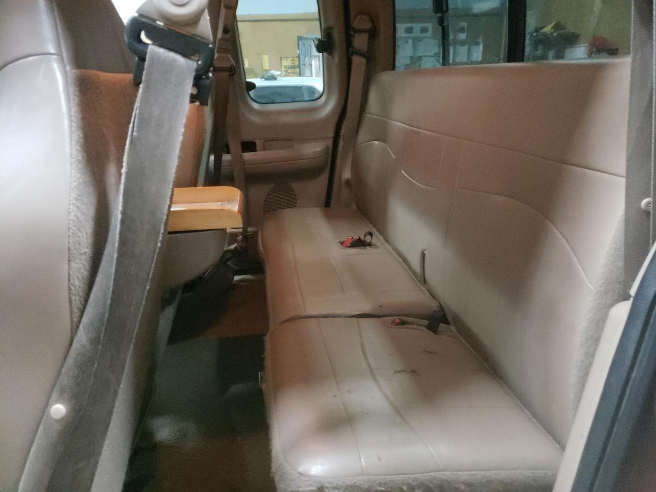 Photo 6 from auction – 1999 FORD F150 with VIN 2FTRX18L5XCA37877