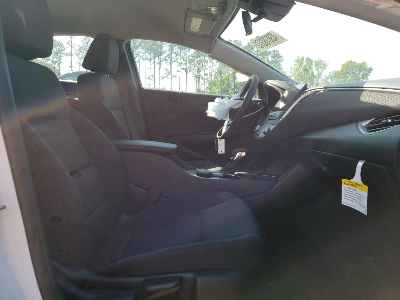 Photo 5 from auction – 2021 CHEVROLET MALIBU LS with VIN 1G1ZC5ST9MF086293