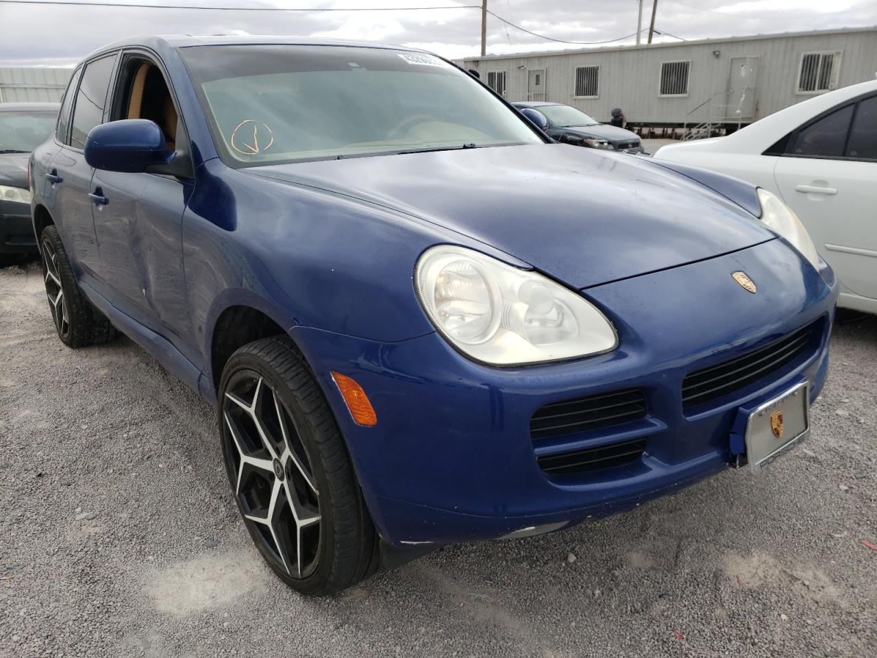 PORSCHE CAYENNE 2005 with VIN WP1AA29P85LA20935 - Photo from auction