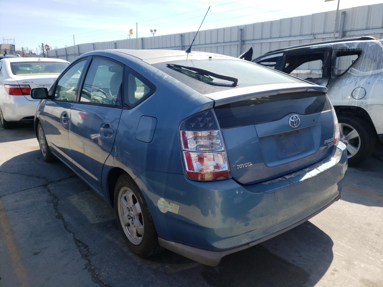 Photo 3 from auction – 2005 TOYOTA PRIUS with VIN JTDKB20U953037037