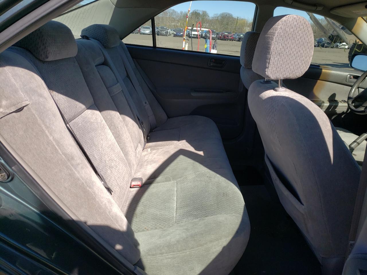 Photo 6 from auction – 2003 TOYOTA CAMRY LE with VIN 4T1BE32KX3U760942