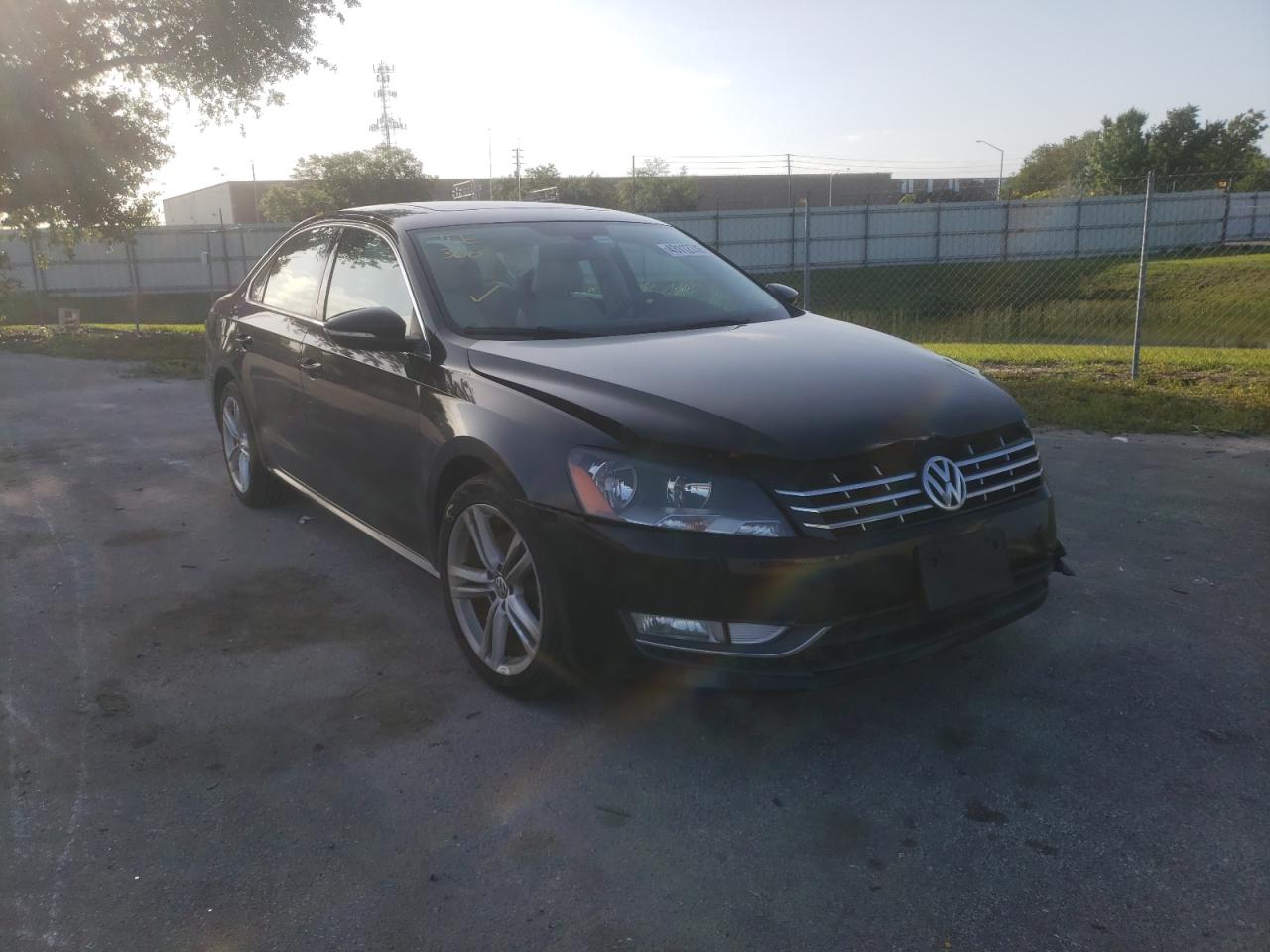 Photo 1 from auction – 2012 VOLKSWAGEN PASSAT SE with VIN 1VWBM7A38CC039269