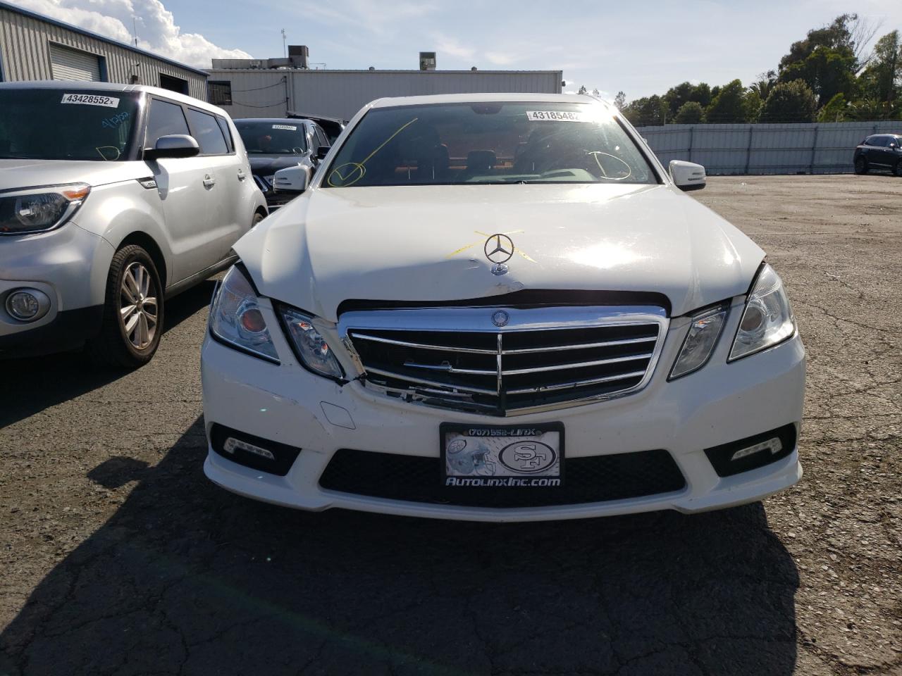 Photo 9 from auction – 2011 MERCEDES-BENZ E 350 with VIN WDDHF5GB5BA436710