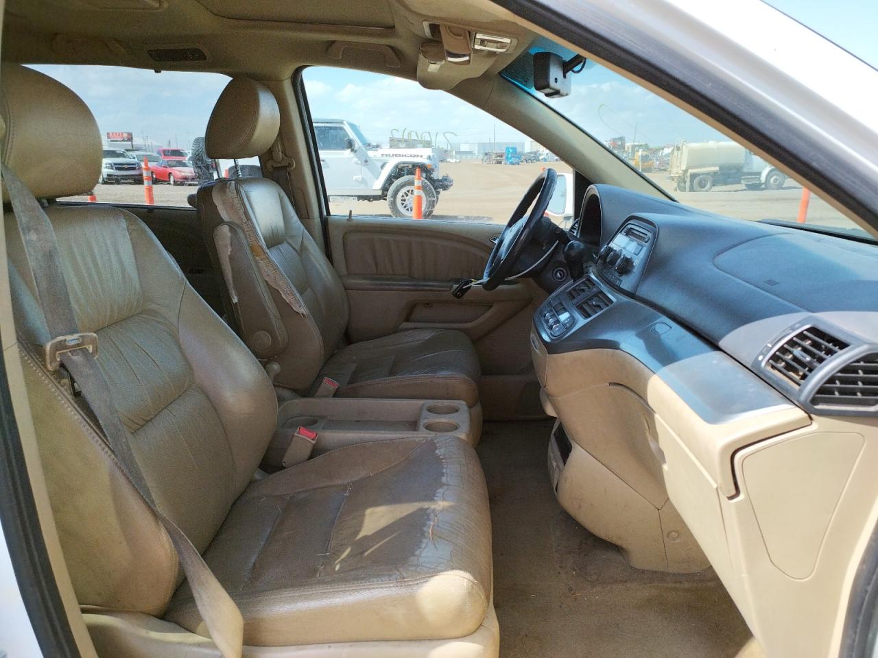 Photo 5 from auction – 2008 HONDA ODYSSEY EX with VIN 5FNRL38728B417814