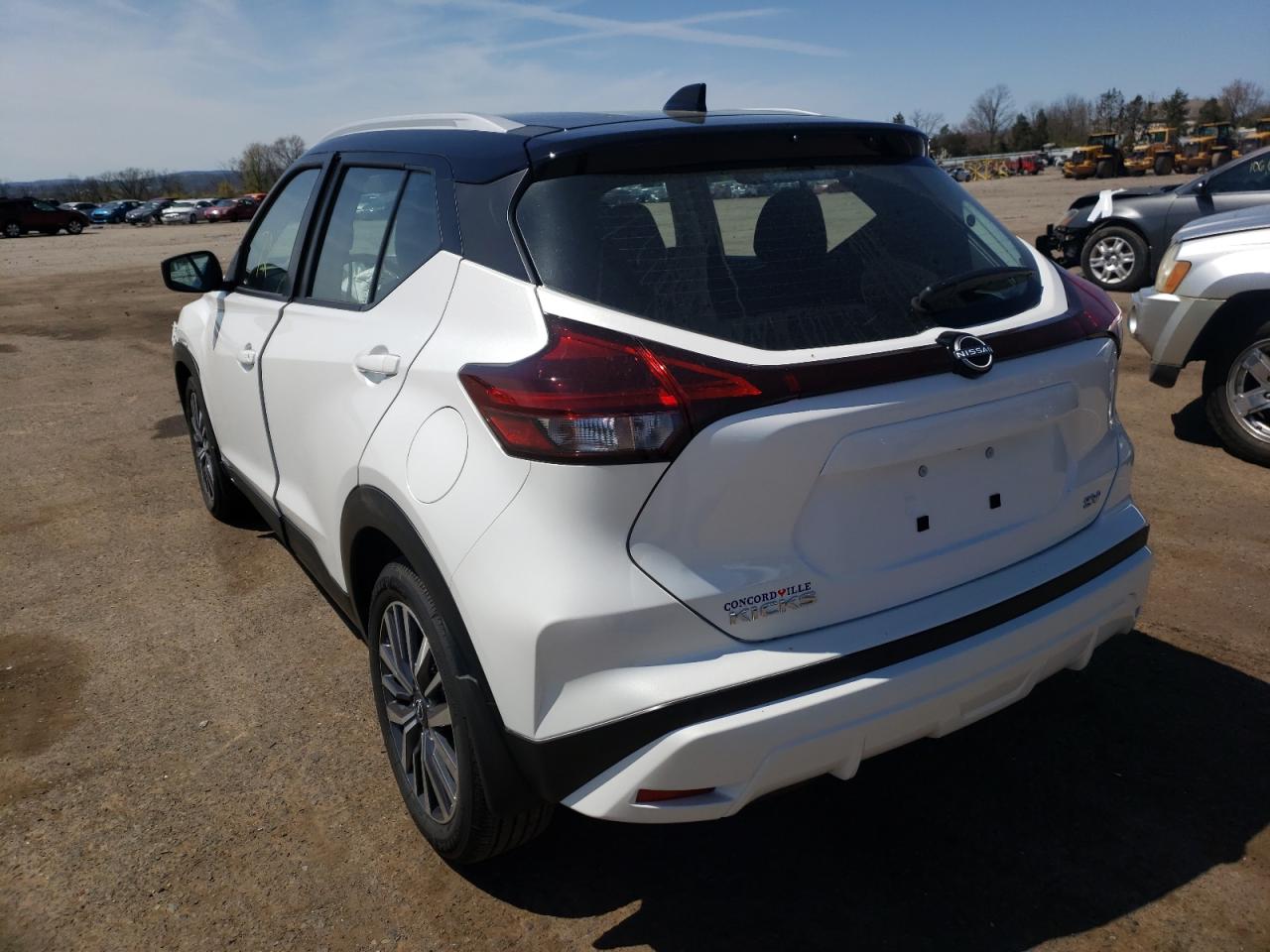 Photo 13 from auction – 2022 NISSAN KICKS with VIN 3N1CP5CV1NL489230