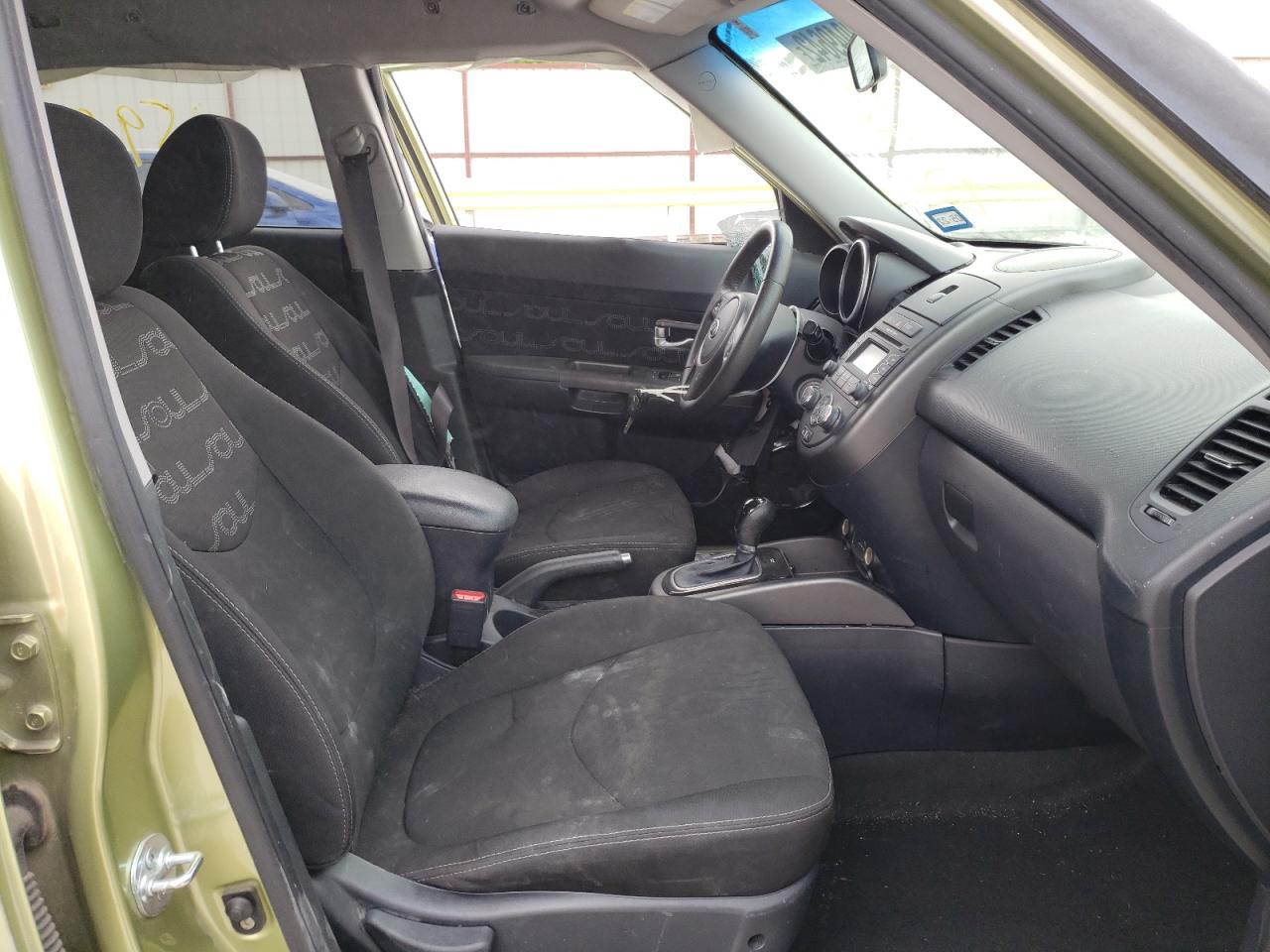 Снимка 5 от търг – 2012 KIA SOUL + с VIN KNDJT2A68C7469889